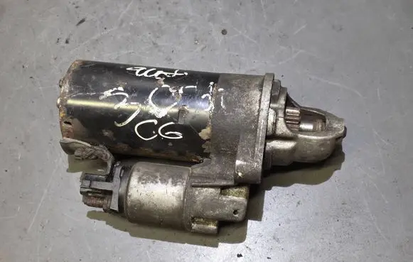 Audi A6 S6 C6 4F Starter motor 059911024 0001109258