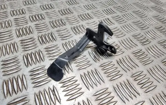 Toyota RAV 4 (XA30) Engine bonnet (hood) release handle