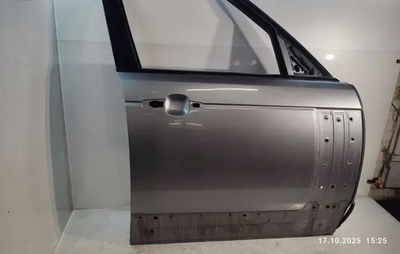 Land Rover Range Rover L405 Front door 