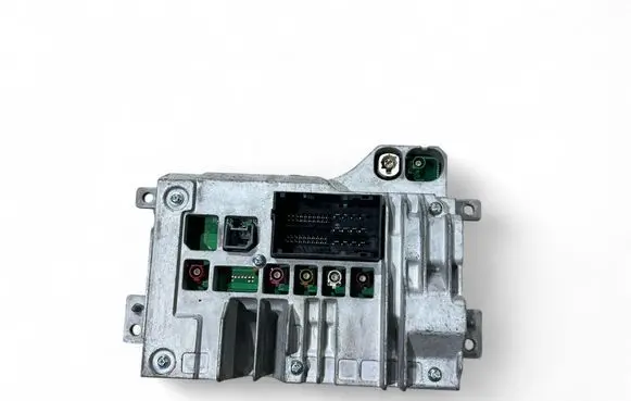 Chrysler Pacifica Bluetooth control unit module 68461768AD