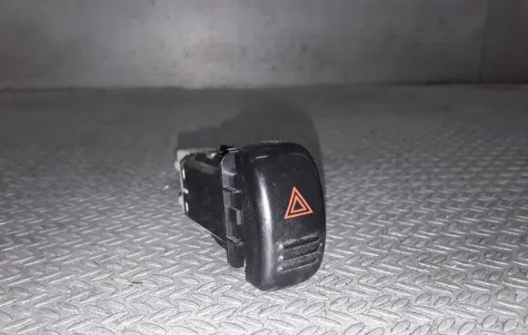 Opel Frontera B Hazard light switch M16328
