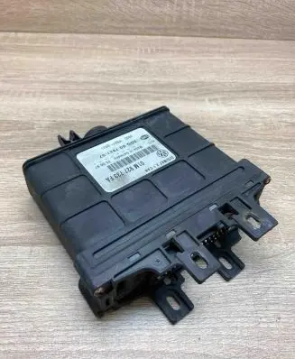 Volkswagen Golf IV Gearbox control unit/module 01M927733FA 5DG00792107