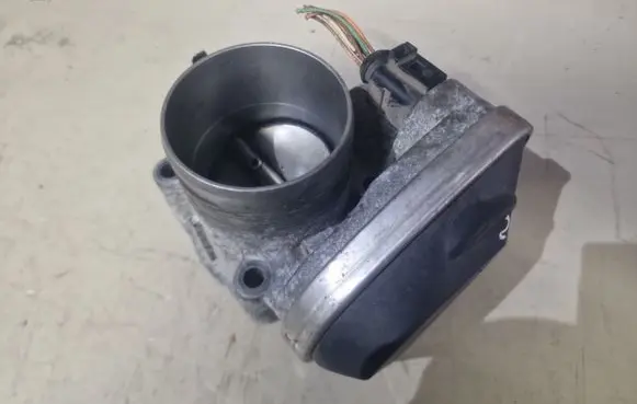 Renault Megane II Throttle valve 8200190230