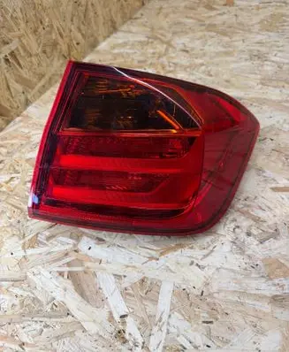 BMW 3 F30 F35 F31 Rear/tail lights 7372784 H47312846021EU5 F30H23R7312