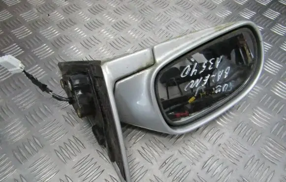 Suzuki Baleno EG Front door electric wing mirror