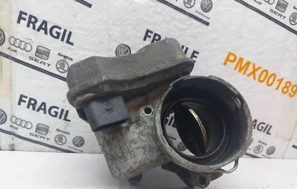 Volkswagen PASSAT B6 Throttle valve 03G128063B