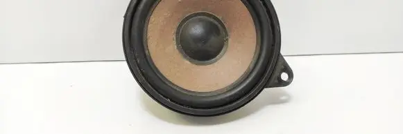 Volkswagen Golf III Front door speaker 443035411C