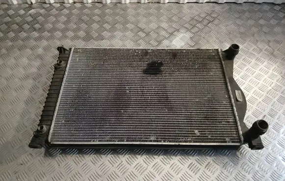 Audi A6 S6 C6 4F Coolant radiator 4F0121251R