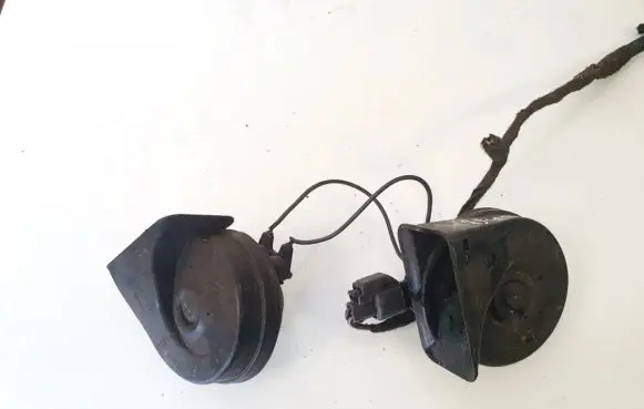 Volvo S60 Horn signal e30055306 a046522