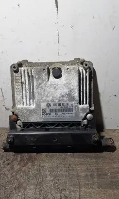 Volkswagen PASSAT B6 Engine control unit/module 03G906021NK