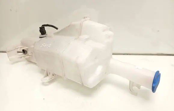 KIA Xceed Windshield washer fluid reservoir/tank 98610CR000
