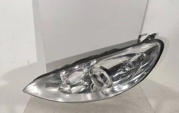 Peugeot 407 Headlight/headlamp