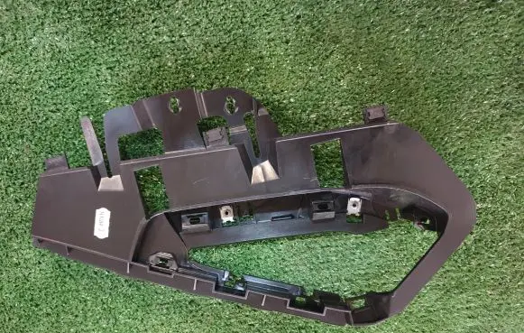Volkswagen Golf V Other center console (tunnel) element 1K0863179B