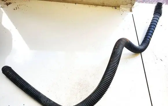 Citroen C5 Engine coolant pipe/hose