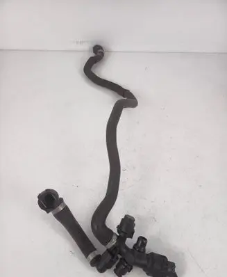 BMW 5 F10 F11 Engine coolant pipe/hose 8513834