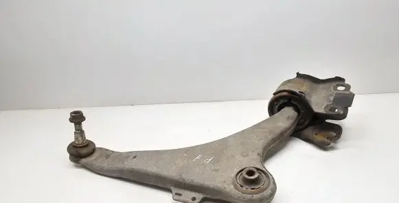 Volvo V60 Front lower control arm/wishbone
