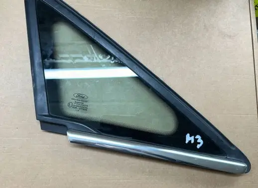 Ford C-MAX II Sliding door window/glass 