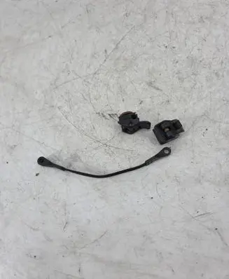BMW 5 E34 Glove box frame