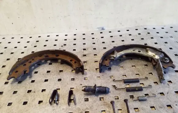 Honda CR-V Handbrake/parking brake pads 