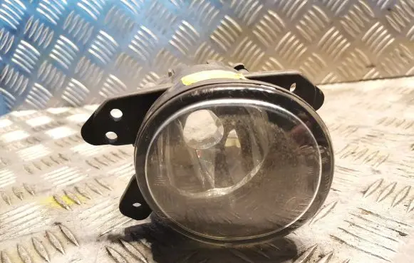 Mercedes-Benz B W245 Front fog light 2518200756
