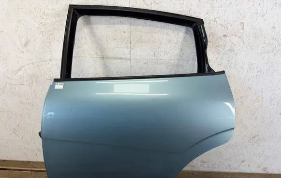 Seat Leon (1P) Rear door