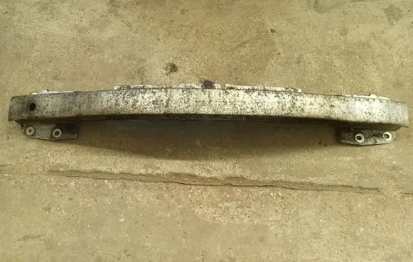 Renault Laguna III Front bumper cross member 752100002r