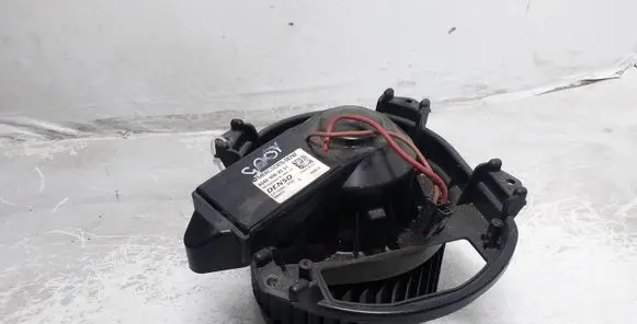 Mercedes-Benz CLA C117 X117 W117 Heater fan/blower A2469062501 CZ1163600766