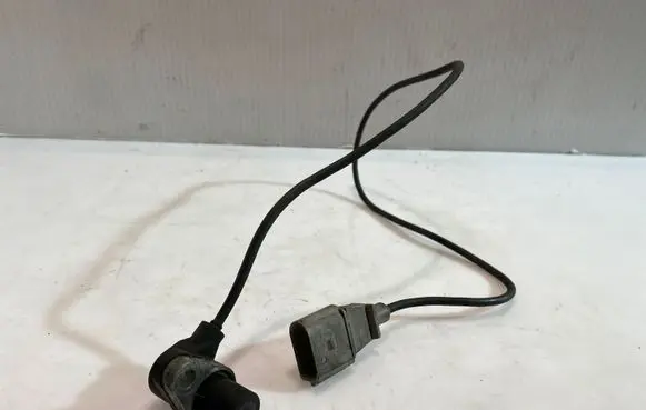 Audi A6 S6 C5 4B Crankshaft position sensor 0281002223