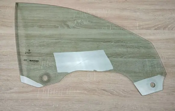 BMW 8 G16 Front door window glass four-door 7428510