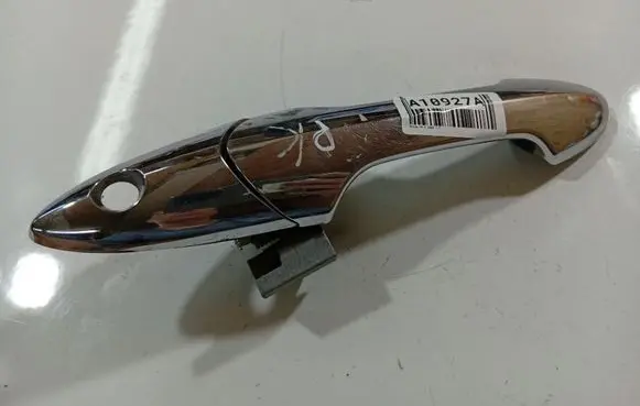 Honda FR-V Front door exterior handle