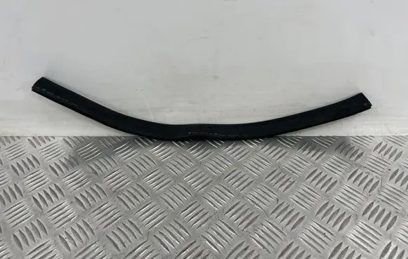 Mercedes-Benz C W204 Engine compartment rubber A2046280198
