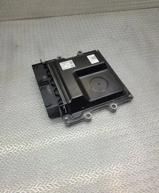 Volvo XC60 Engine control unit/module 31452623