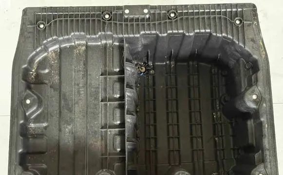 BMW 3 E90 E91 Glove box in trunk 