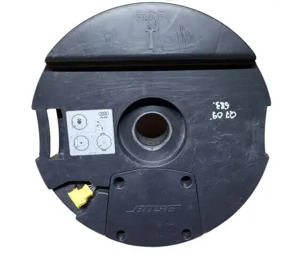 Audi Q7 4L Subwoofer speaker 4L0035382B 494082002 289634002