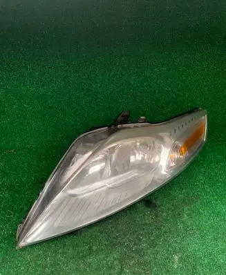Ford Mondeo MK IV Headlight/headlamp