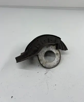 Audi A6 Allroad C7 Coil spring/strut mount 8R0511550B