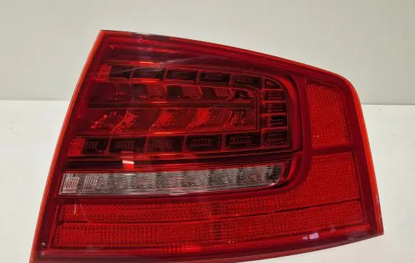 Audi A8 S8 D3 4E Rear/tail lights