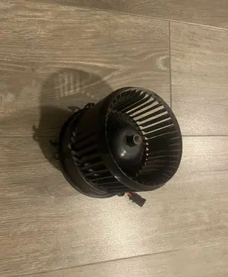 BMW 1 F40 Heater fan/blower 9297752