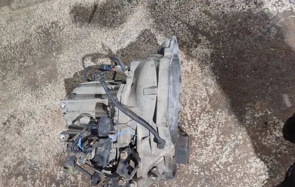 Manual 6 speed gearbox