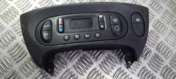Renault Scenic I Climate control unit 7700435400 662085S