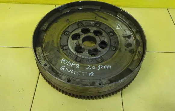 Alfa Romeo Giulietta Dual mass flywheel SACHS