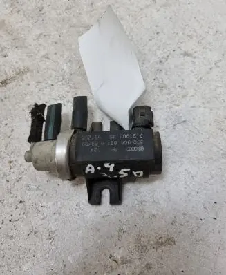 Audi A4 S4 B6 8E 8H Turbo solenoid valve 8D0906627