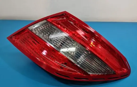 Mercedes-Benz C W204 Rear/tail lights A2048203064 IMPRK1584887