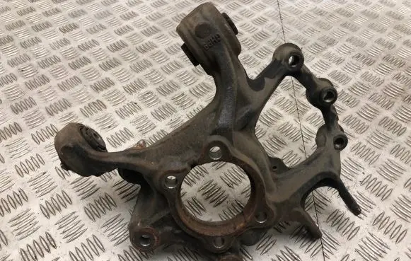Mazda CX-5 II Rear wheel hub spindle/knuckle 
