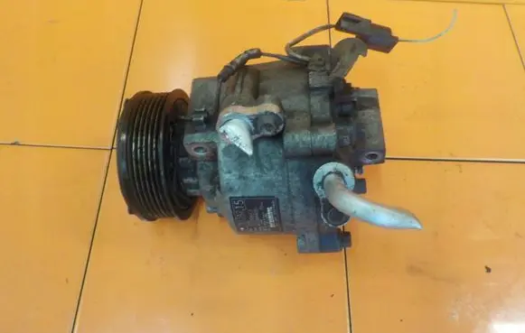 Peugeot 4007 Air conditioning (A/C) compressor (pump) 7813A215 4HN