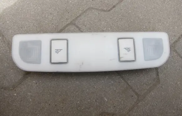 Audi A6 S6 C6 4F Rear seat light 4F0947111