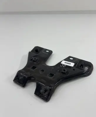 Volkswagen PASSAT B8 Radiator support slam panel bracket 3G0805567A
