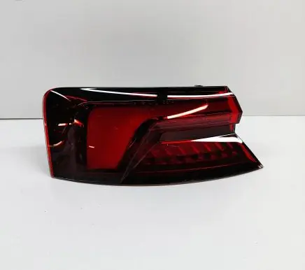 Audi A5 Rear/tail lights 8W6945091J