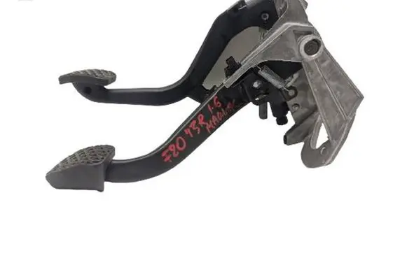 Clutch pedal