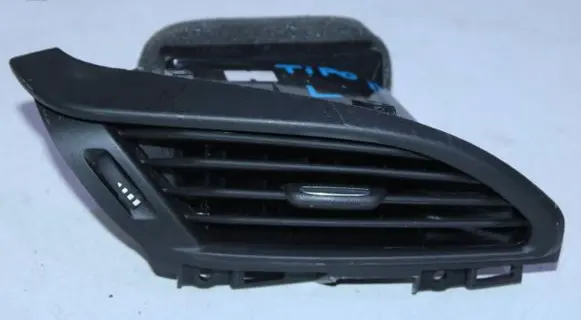 Fiat Tipo Dashboard side air vent grill/cover trim